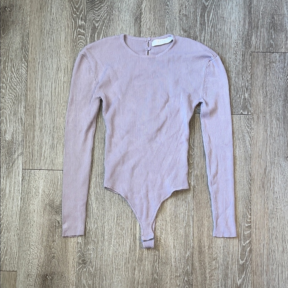 Astr Long Sleeve Bodysuit Light Purple lavender ribbed sweater small stretchy